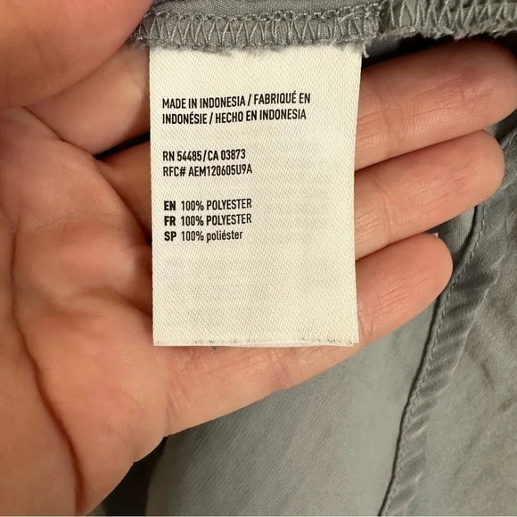 American Eagle Women's Gray/Blue Flutter Short Sleeve Top Size XS GUC - Picture 6 of 7